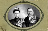 Wedding picture of John and Euphemia Urben.   Euphemia: 1880 - 1952. John: 1869 - 1916.</P